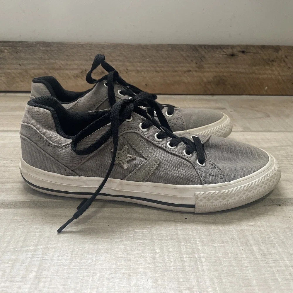 Converse All Star‎ Low Chuck Taylor Gray Lace Up Shoes Sneakers Youth Size 3